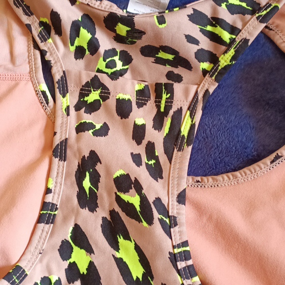 Sports bra - Picture 3 of 4